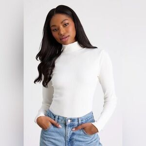 NWT Lulus Wilde Ivory Ribbed Long Sleeve Mock Neck Bodysuit